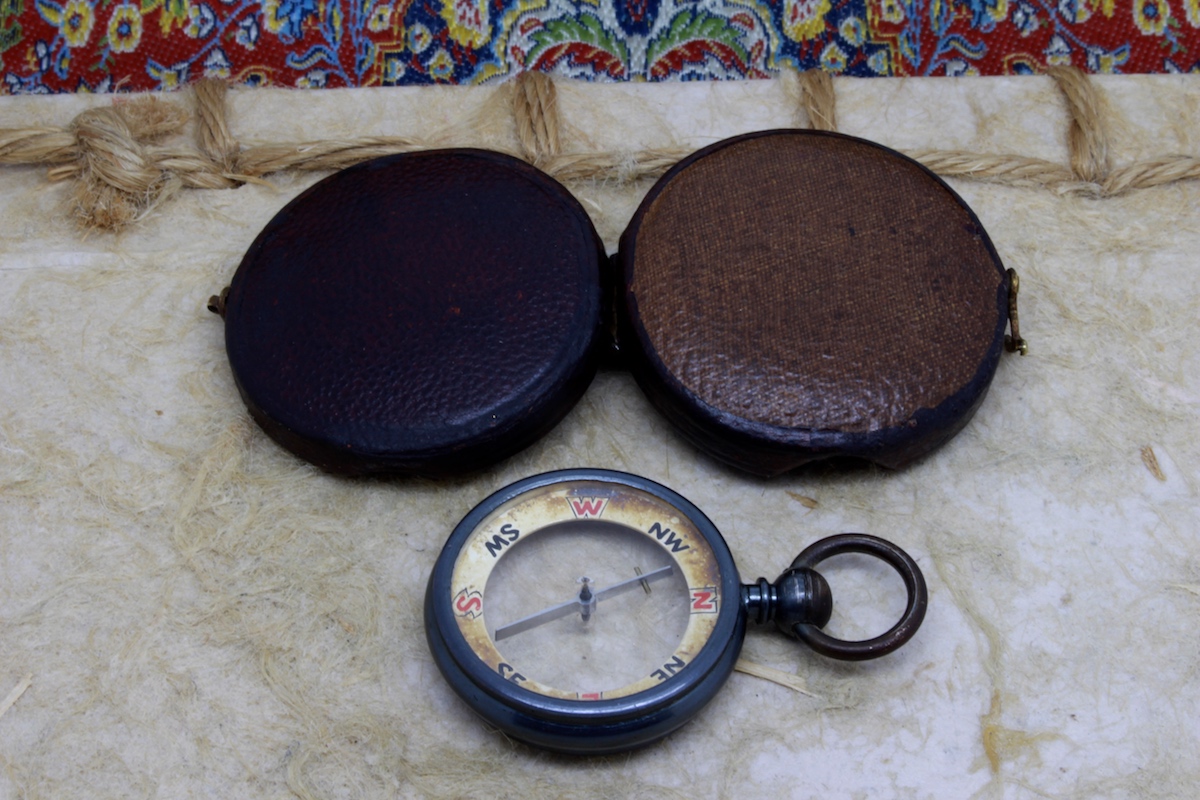 Victorian Pebble Lens Leather-Cased Compass, c. 1900