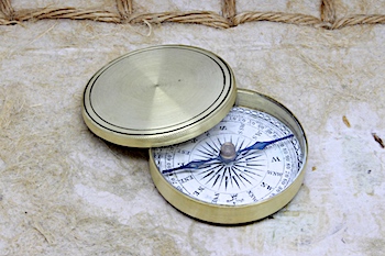 Victorian Compass in Brass Round Case, c. 1880