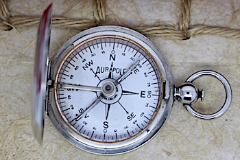 Vintage Aurapole U.S. Engineering Department Compass 1915