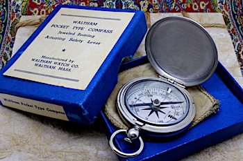 WWI Waltham Hunter Compass, c. 1915 in Original Box