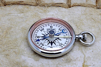 WWI Leedawl Short & Mason Antique Compass, 1918